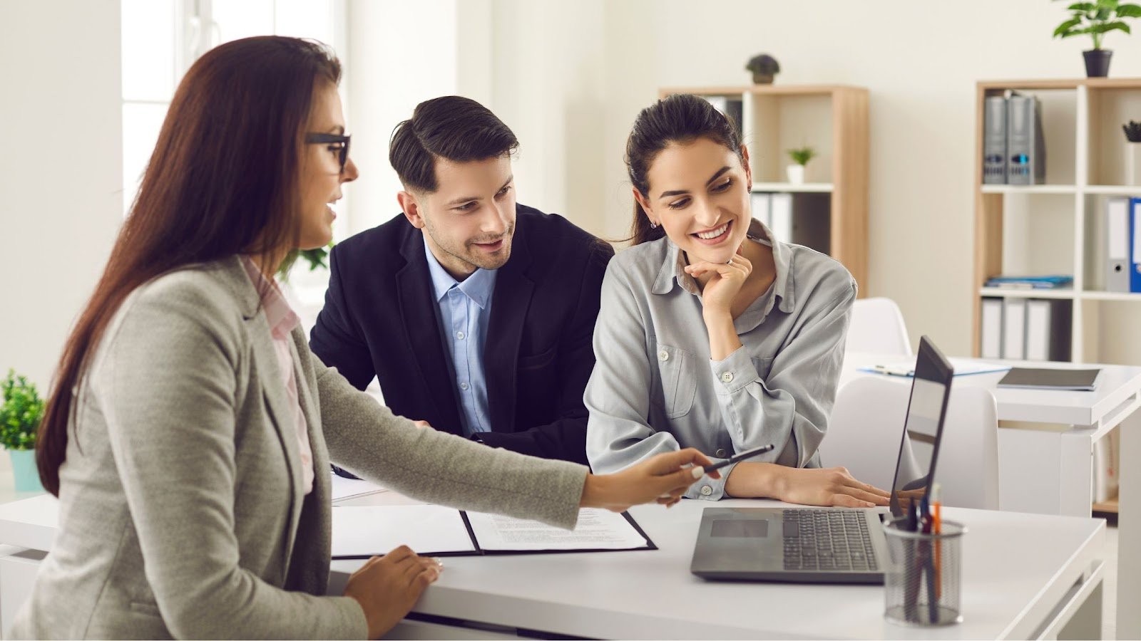 Transaction coordinator providing client support and guidance for a stress-free real estate closing.